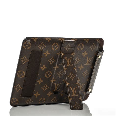 lv ipad bag